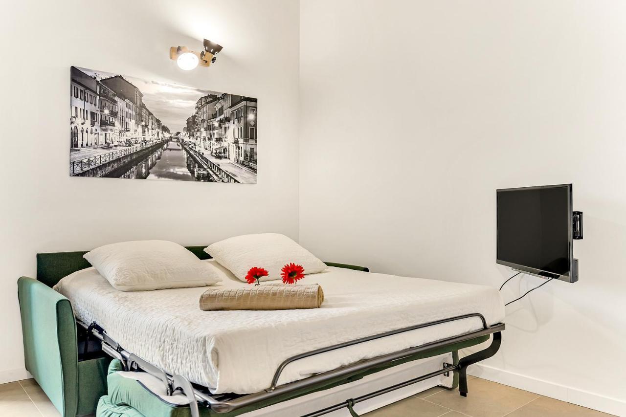 Апартаменты Alessia'S Flat- Naviglio Grande Буччинаско Экстерьер фото