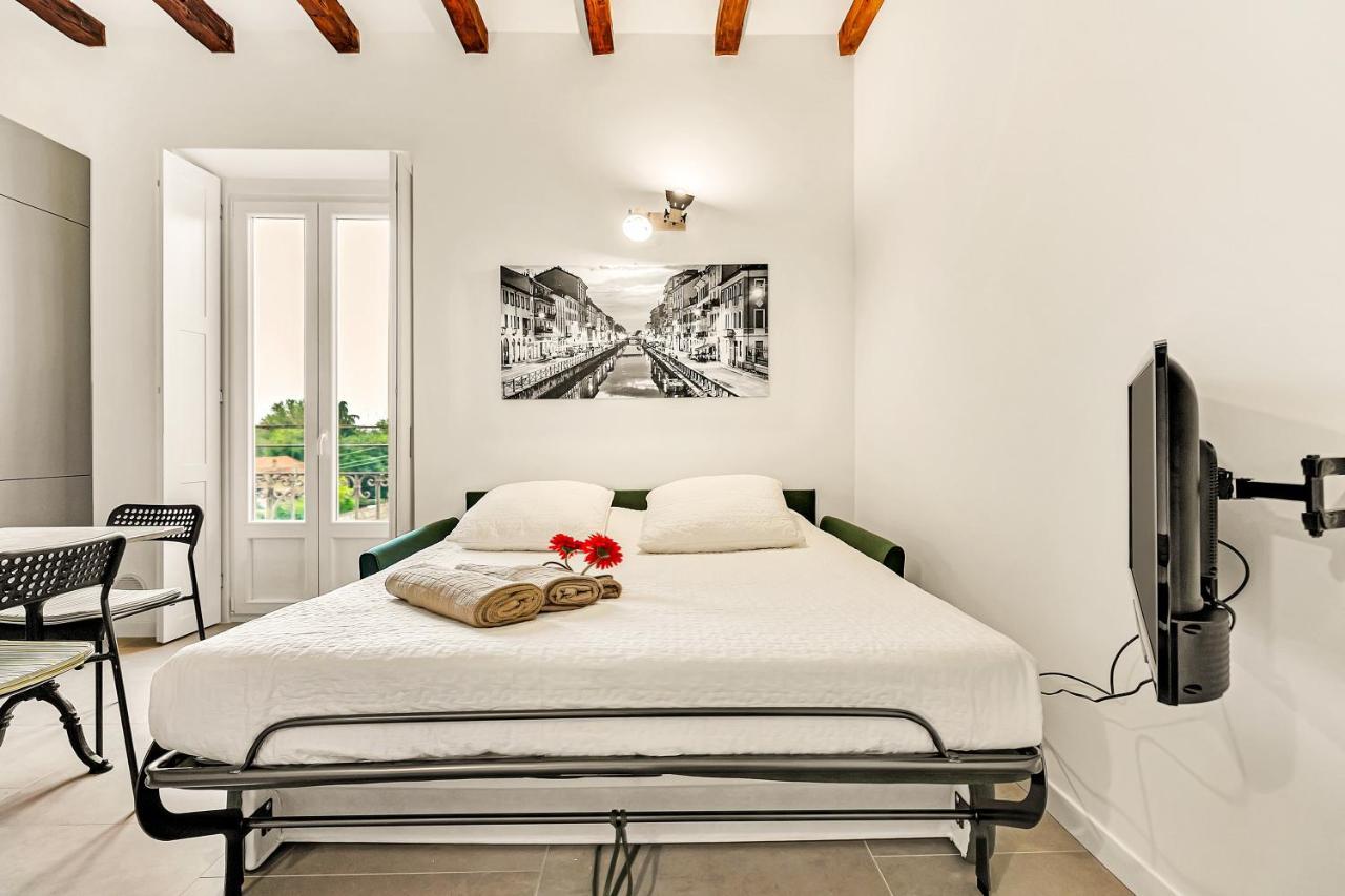 Апартаменты Alessia'S Flat- Naviglio Grande Буччинаско Экстерьер фото