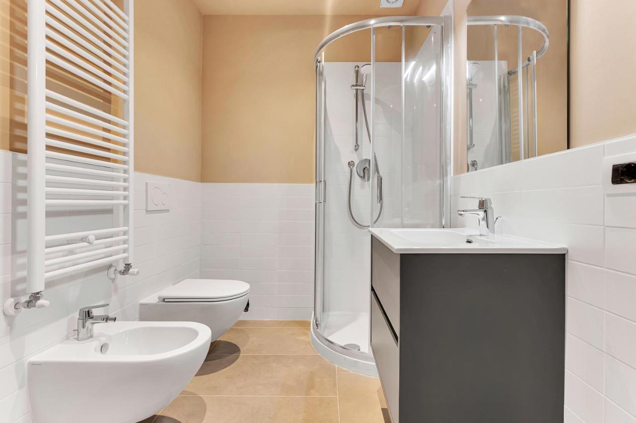 Апартаменты Alessia'S Flat- Naviglio Grande Буччинаско Экстерьер фото